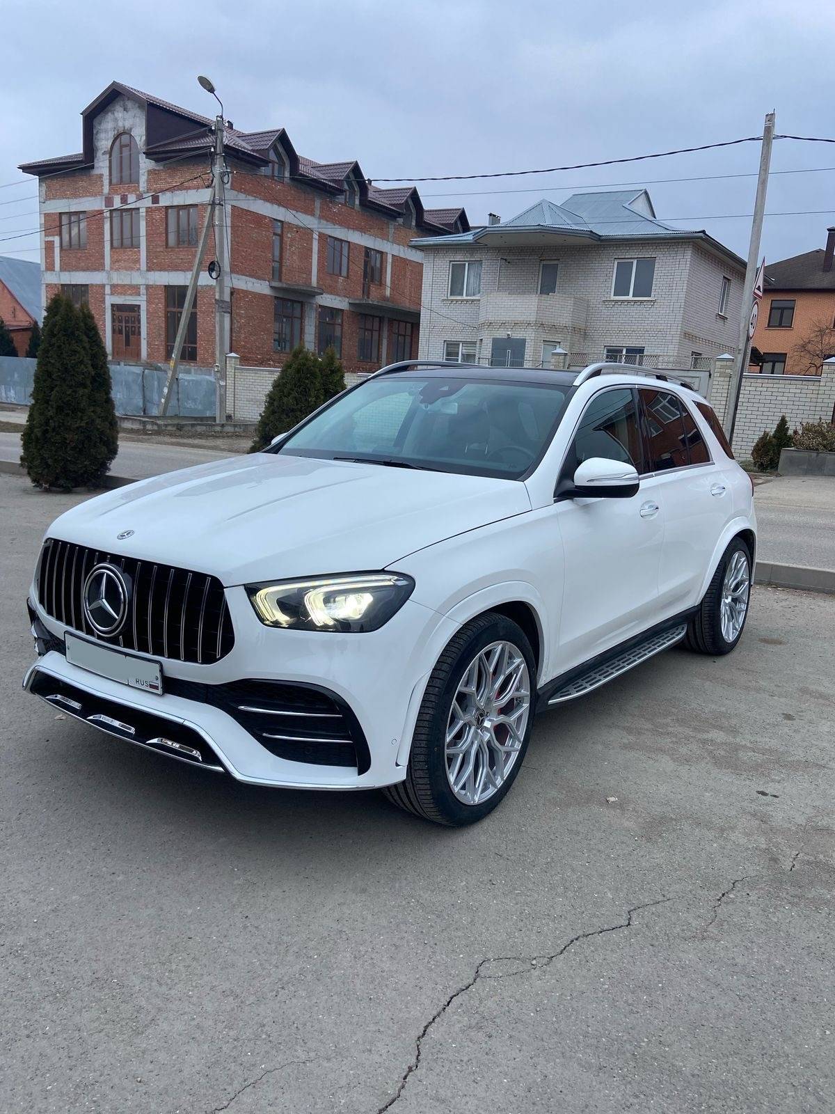 Mercedes Benz GLE V167 на 22" кованых дисках нашего производства фото 3